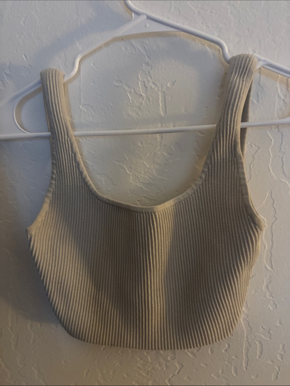 Babaton Neutral Ribbed Scoop Crop Top in Beige